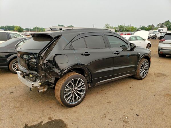 2024 CADILLAC XT4 Sport