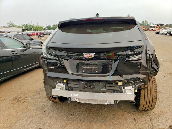 2024 CADILLAC XT4 Sport