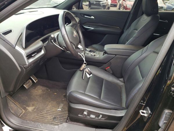 2024 CADILLAC XT4 Sport