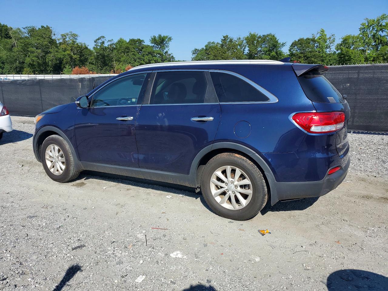 2016 KIA SORENTO L / LX