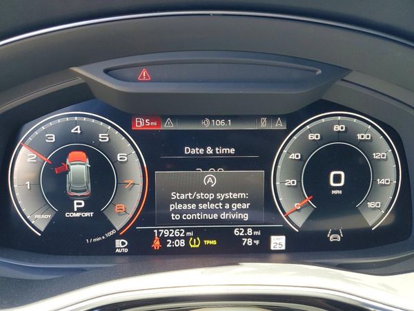2019 AUDI Q8 S Line quattro Prestige