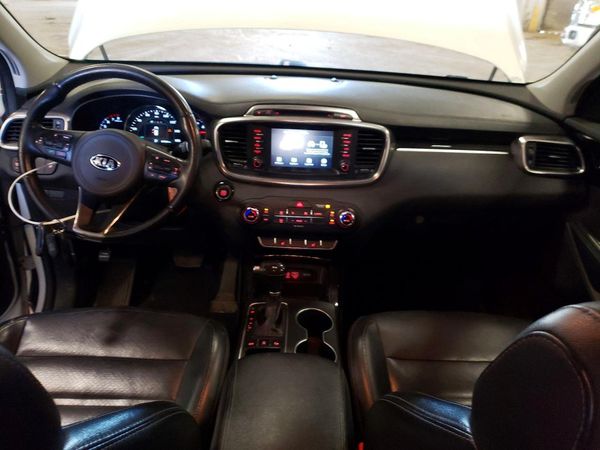 2017 KIA SORENTO EX