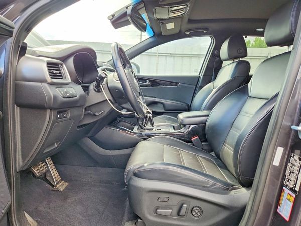 2019 KIA SORENTO SX, SXL