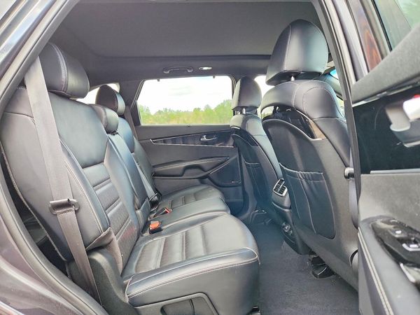 2019 KIA SORENTO SX, SXL