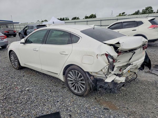 2017 KIA CADENZA Premium