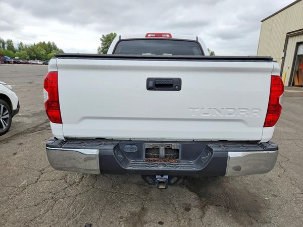 2019 TOYOTA TUNDRA SR5 Grade