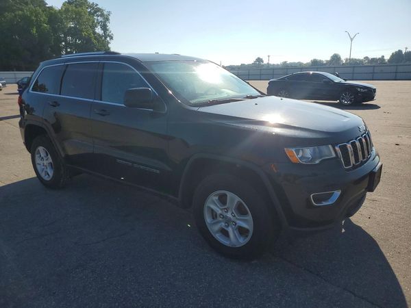 2017 JEEP GRAND CHEROKEE Laredo