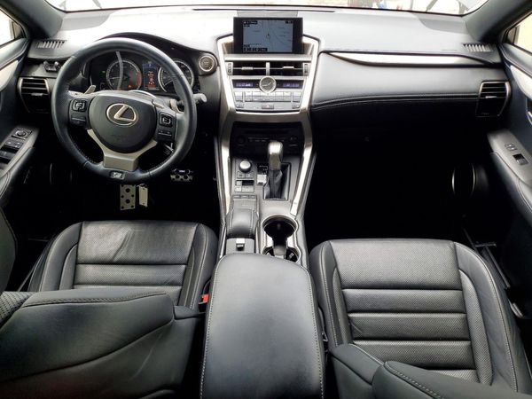 2015 LEXUS NX 200t Luxury