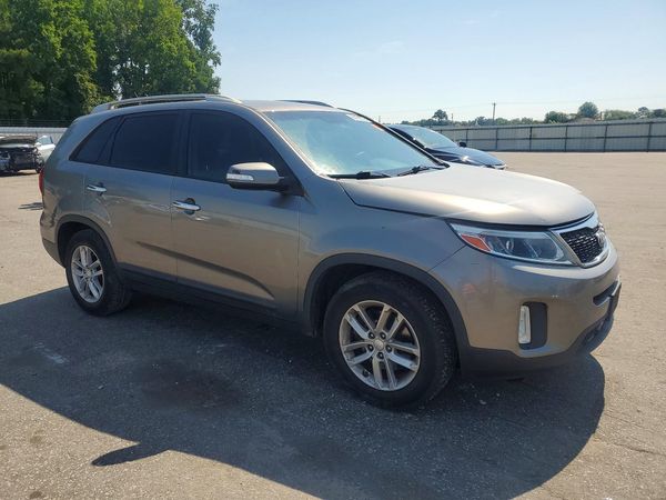 2014 KIA SORENTO Base/ LX