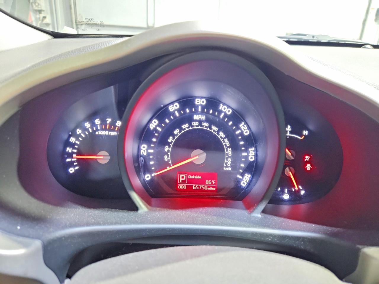 2015 KIA SPORTAGE GL - Middle-low