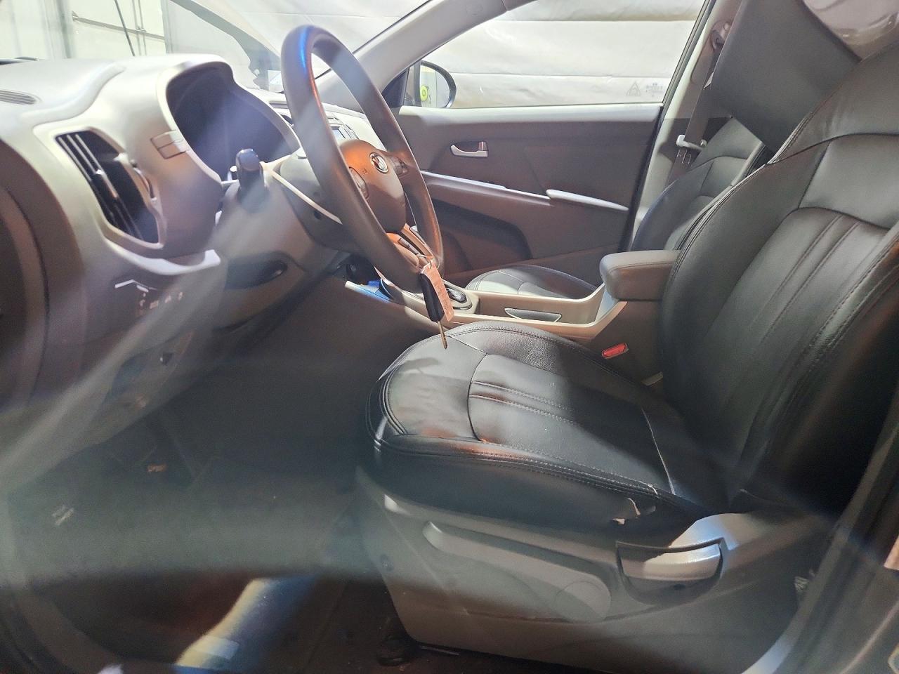 2015 KIA SPORTAGE GL - Middle-low