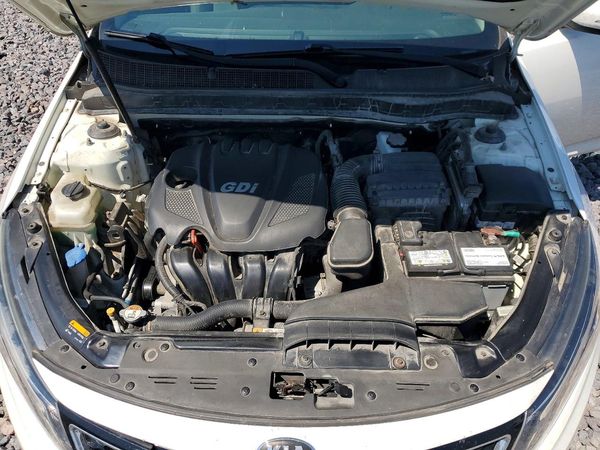 2015 KIA OPTIMA GL - Middle-low
