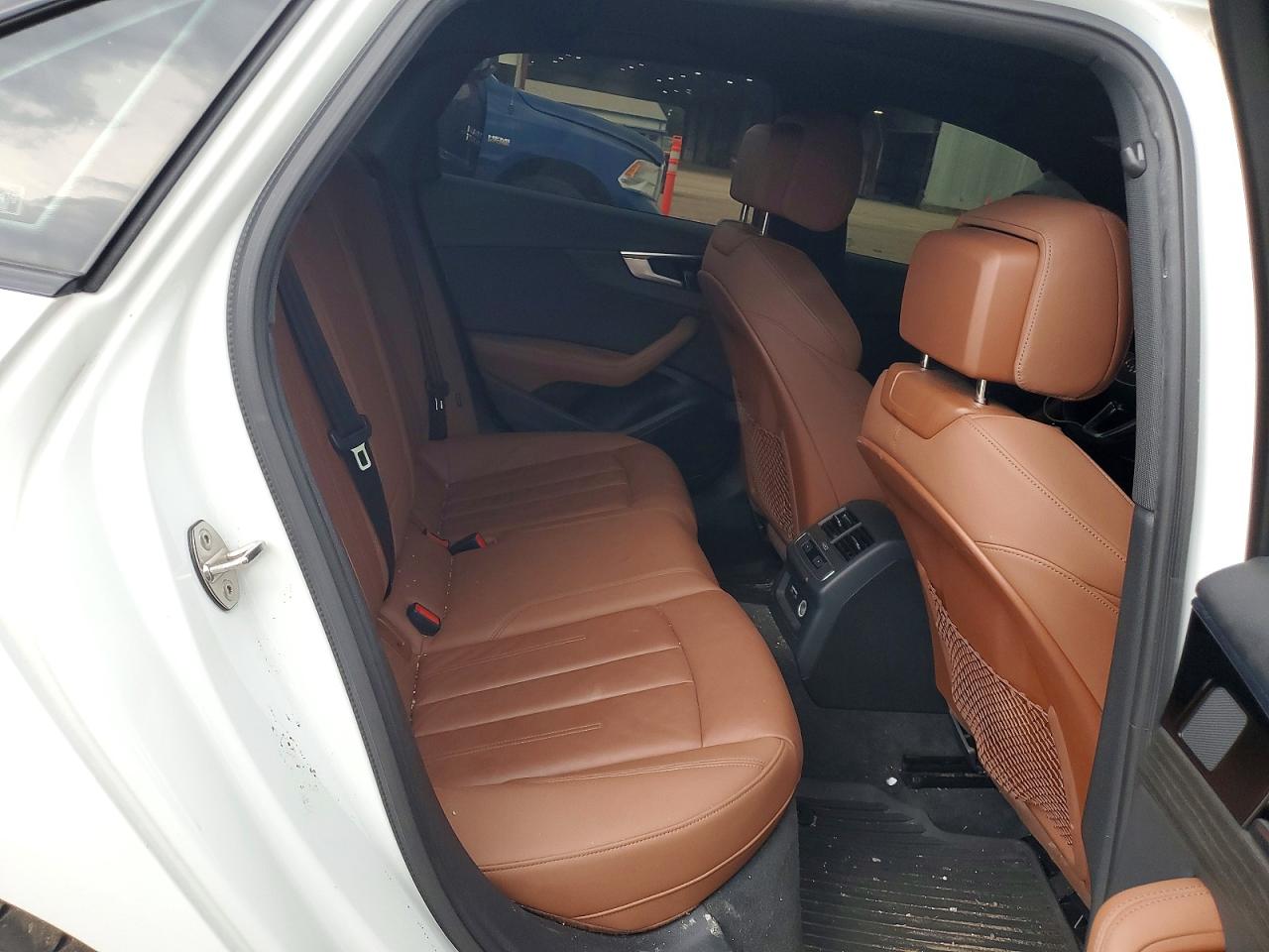 2021 AUDI A4 quattro Premium Plus