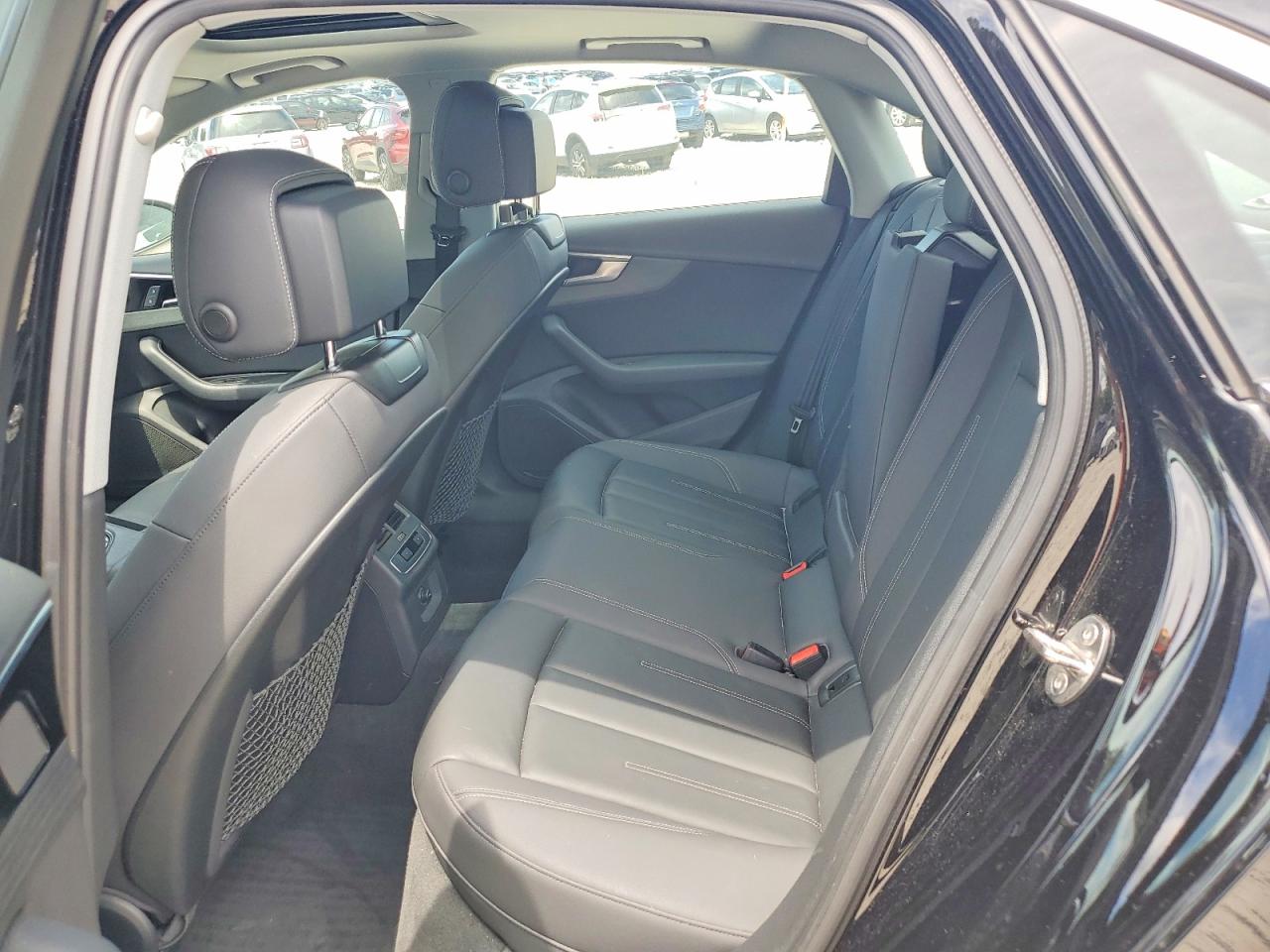 2021 AUDI A4 quattro Premium