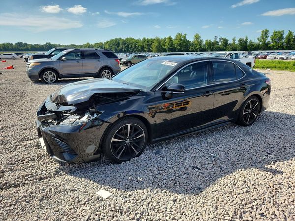2020 TOYOTA CAMRY