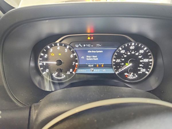 2025 NISSAN FRONTIER
