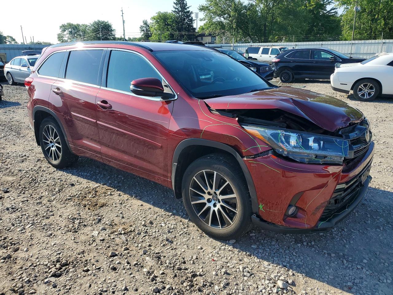 2017 TOYOTA HIGHLANDER SE/XLE
