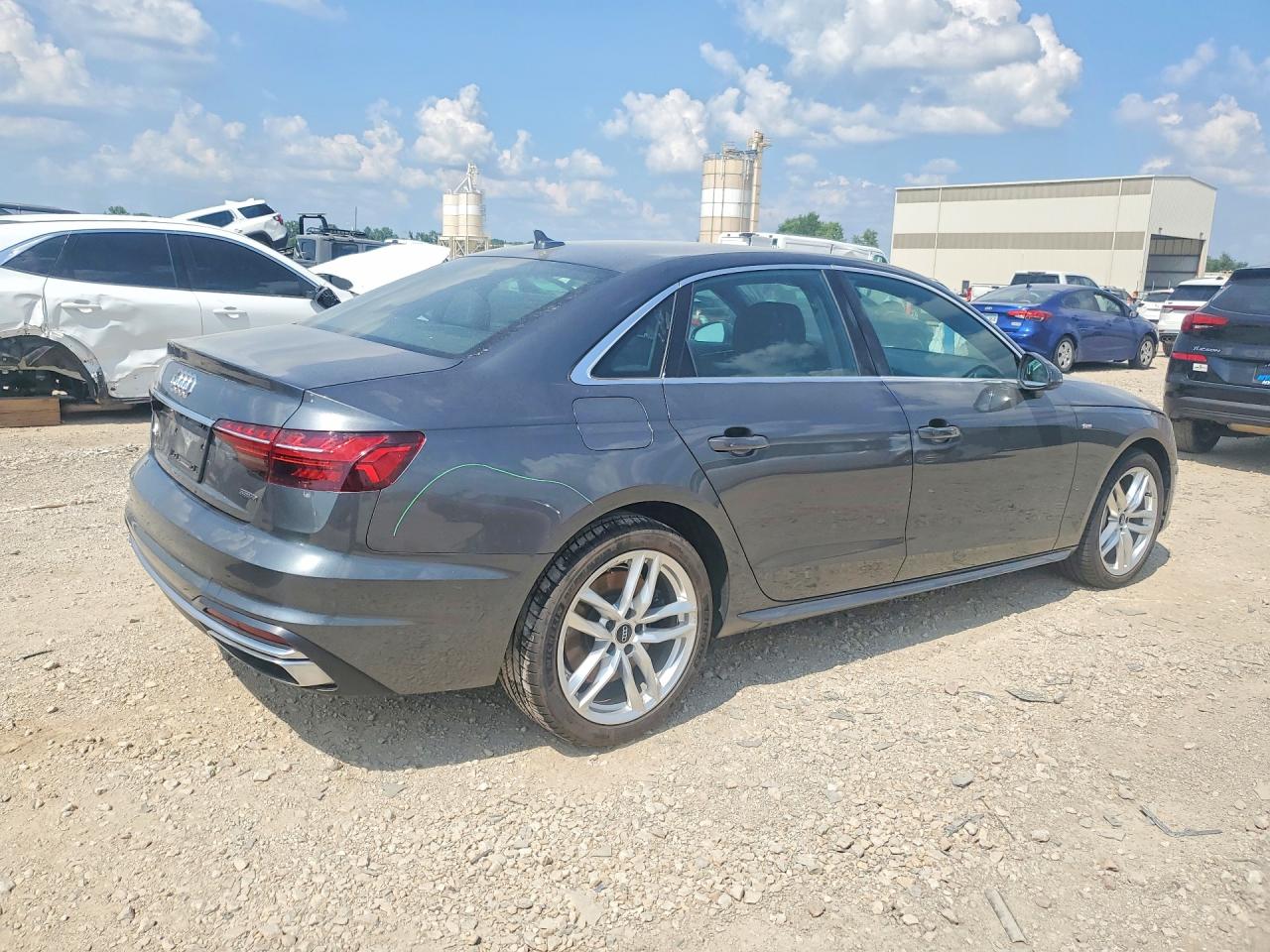 2020 AUDI A4 quattro Premium