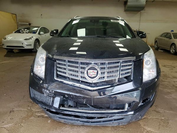 2015 CADILLAC SRX Luxury