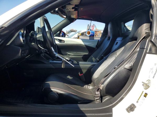2018 MAZDA MX-5 MIATA Grand Touring (Hard Top)