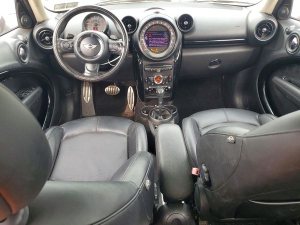 2016 MINI COOPER