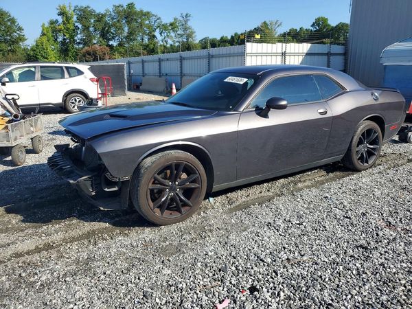 2016 DODGE CHALLENGER SXT
