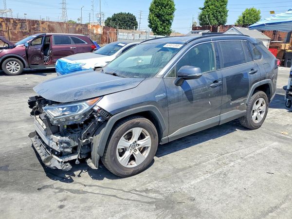 2020 TOYOTA RAV4