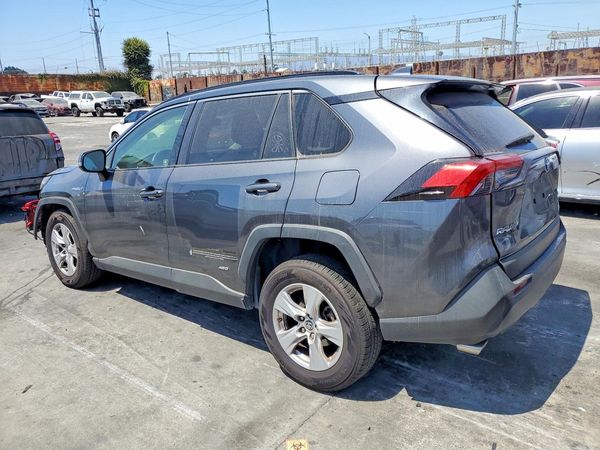 2020 TOYOTA RAV4 XLE HV