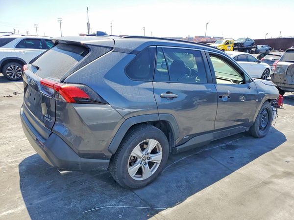2020 TOYOTA RAV4 XLE HV