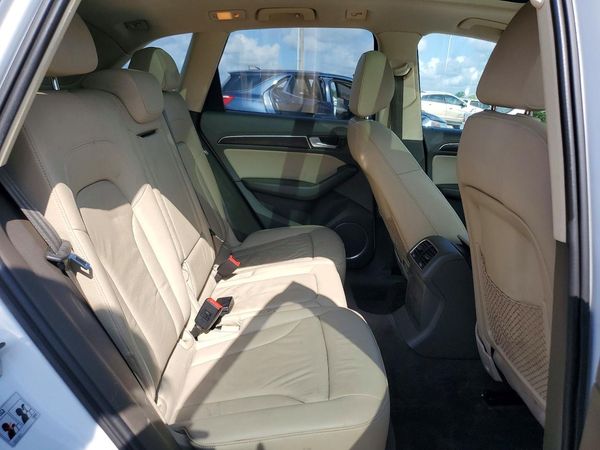 2016 AUDI Q5