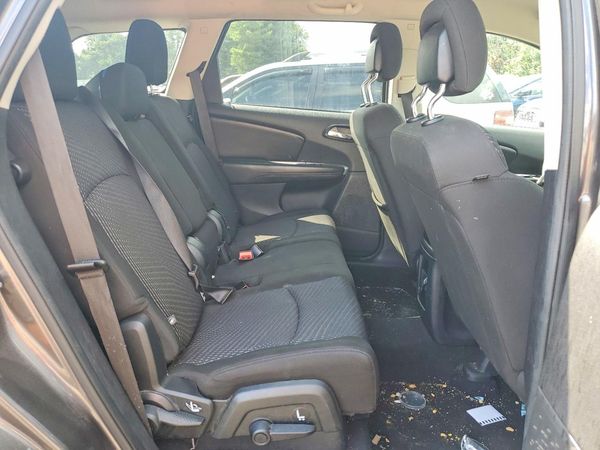 2020 DODGE JOURNEY SE (FWD)