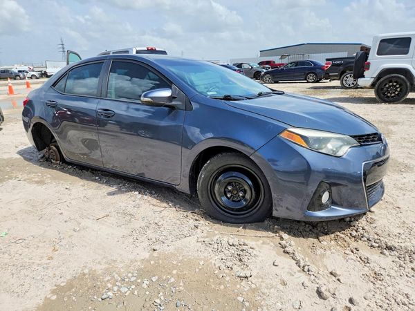2015 TOYOTA COROLLA