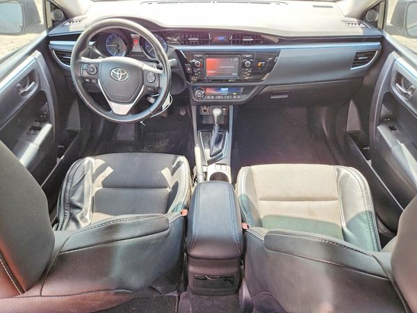 2015 TOYOTA COROLLA