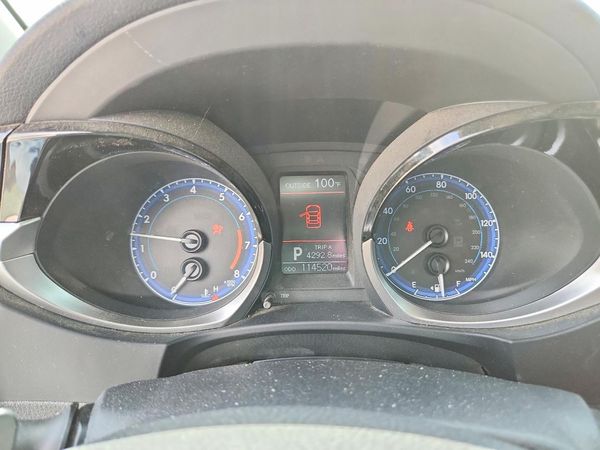 2015 TOYOTA COROLLA