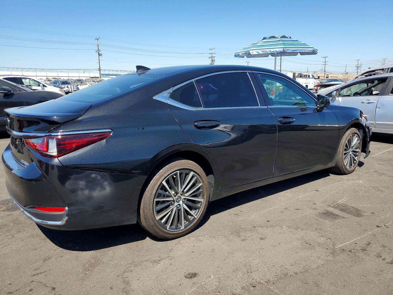 2025 LEXUS ES 300H 300h Premium