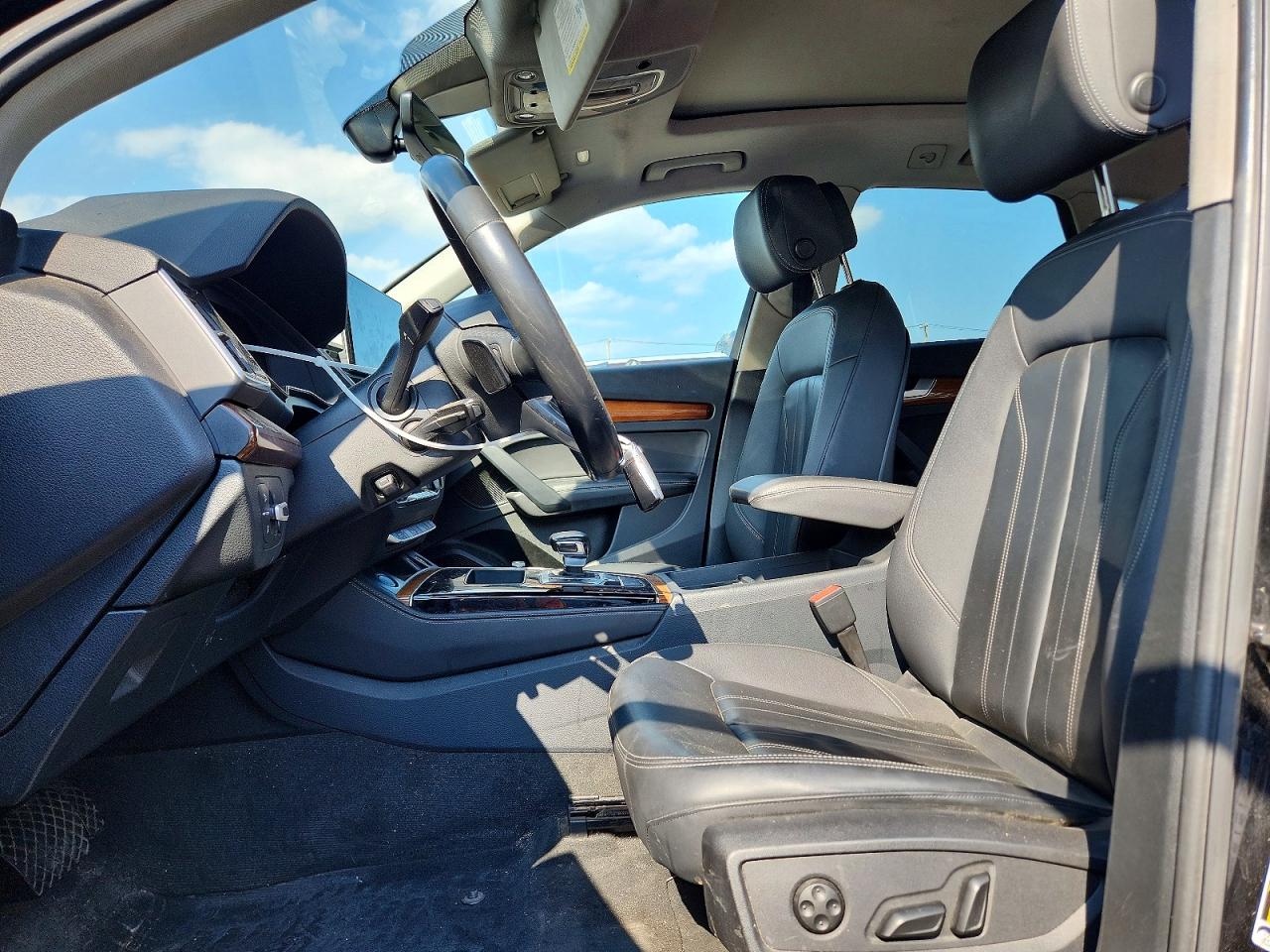 2023 AUDI Q5