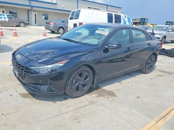 2022 HYUNDAI ELANTRA