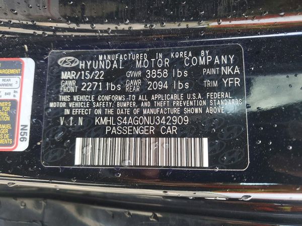 2022 HYUNDAI ELANTRA