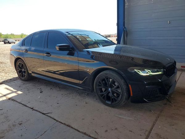 2022 BMW 530E