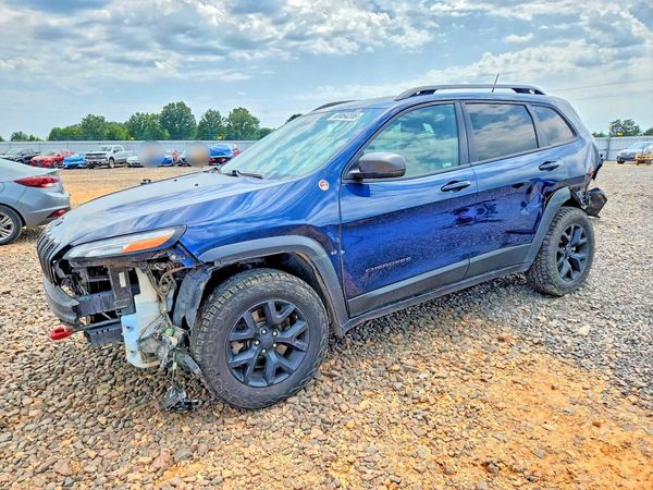 2018 JEEP CHEROKEE TRAILHAWK 4X4