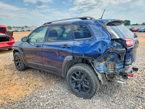 2018 JEEP CHEROKEE TRAILHAWK 4X4