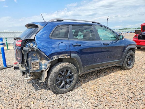 2018 JEEP CHEROKEE TRAILHAWK 4X4