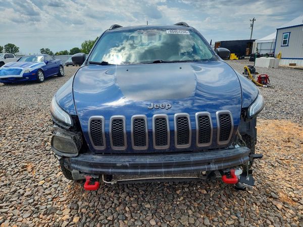 2018 JEEP CHEROKEE TRAILHAWK 4X4