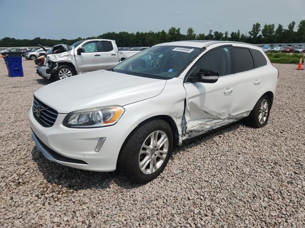 2015 VOLVO XC60 Premier+ (non R design)