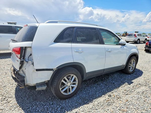2014 KIA SORENTO Base/ LX