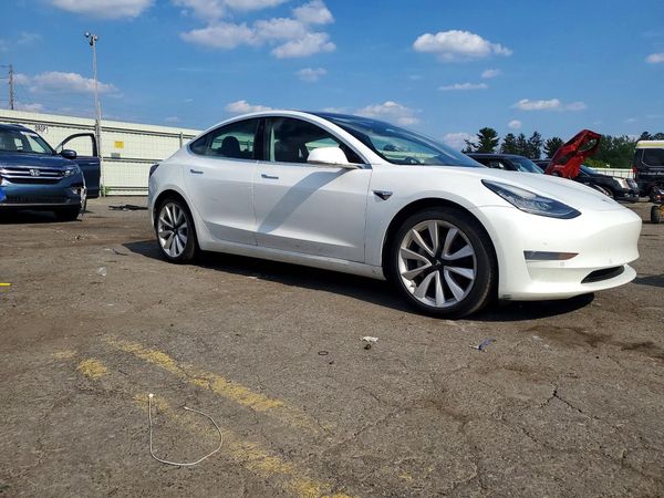 2020 TESLA MODEL 3
