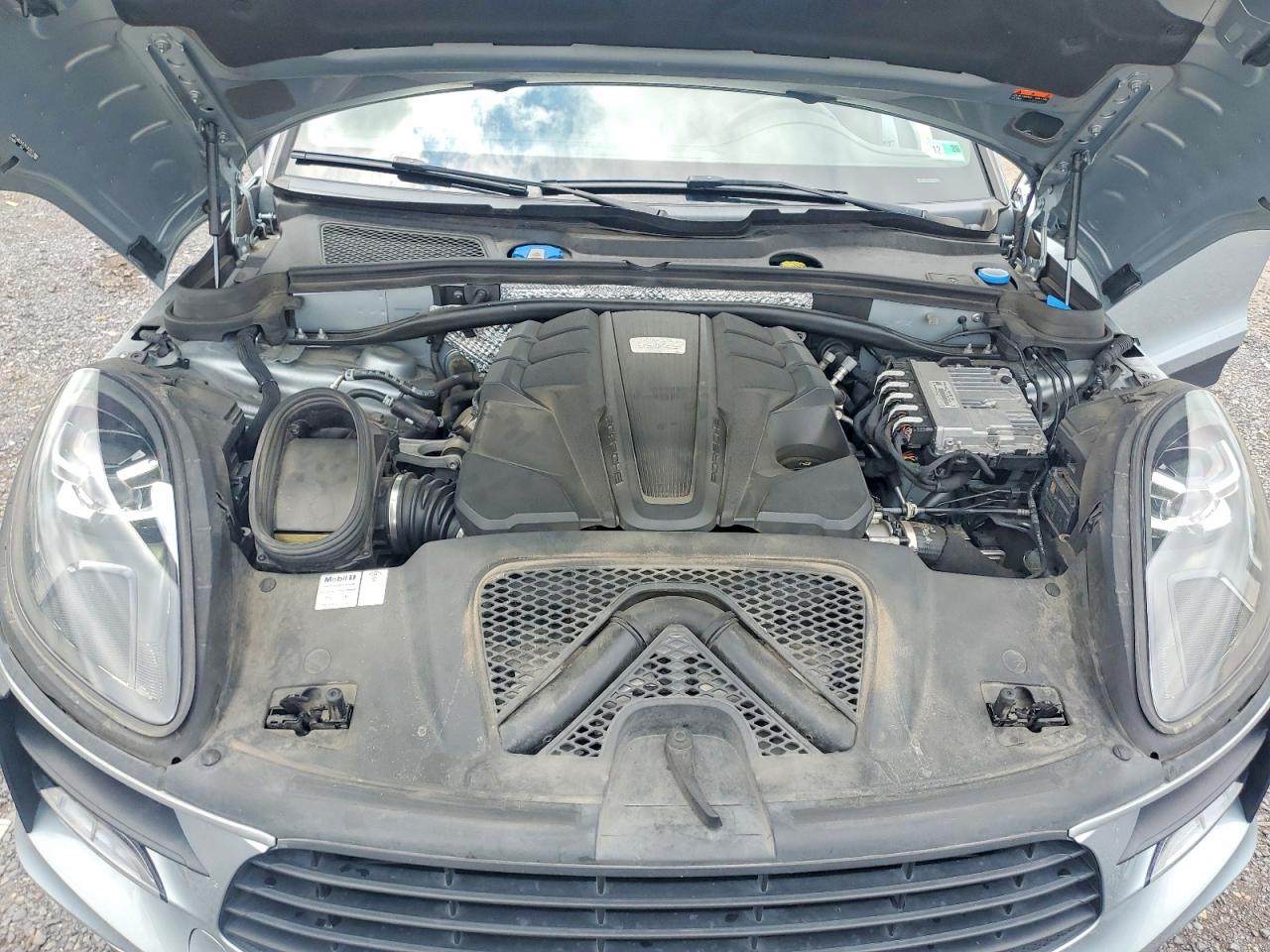 2019 PORSCHE MACAN S