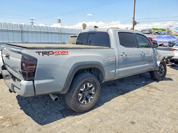 2020 TOYOTA TACOMA SR5