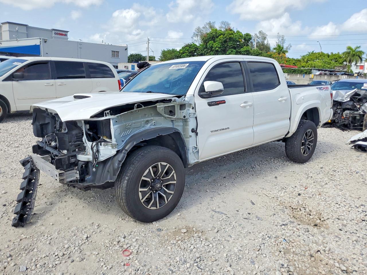 2023 TOYOTA TACOMA SR5