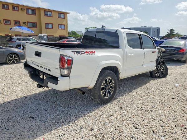 2023 TOYOTA TACOMA SR5